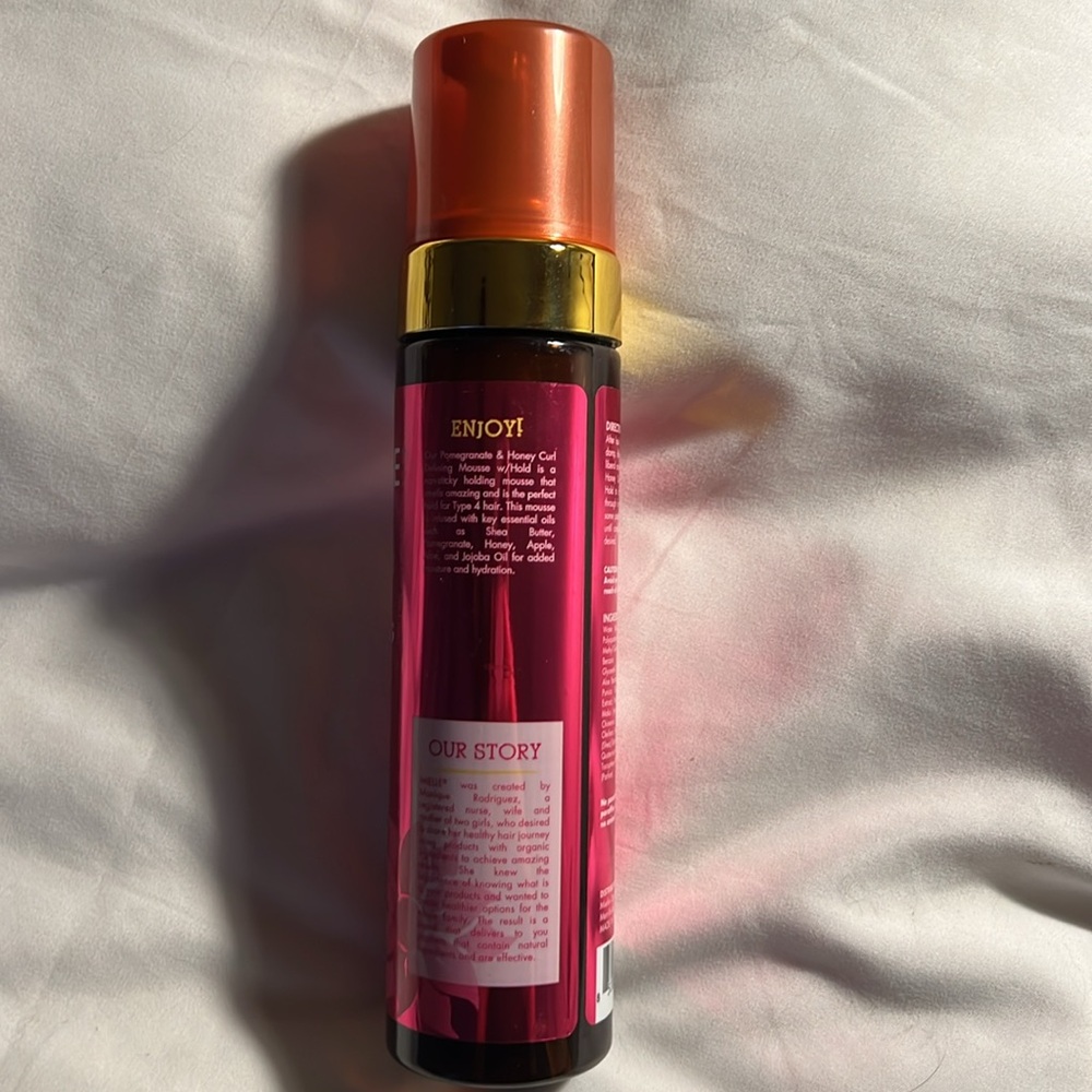 MIELLE - Curl Defining Mousse (Pomegranate + Honey) - Used once. - Picture 2 of 3